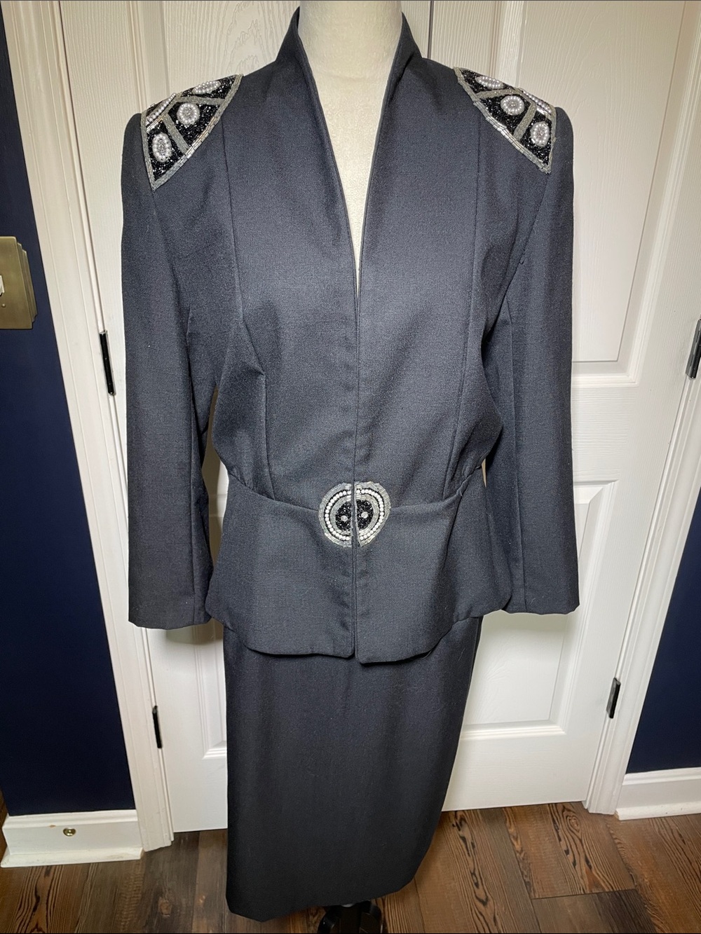 Vintage 90s Della Roufogali Beaded Skirt Suit Structured Evening Wear Size 8